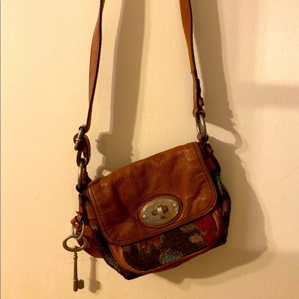 Fossil purse